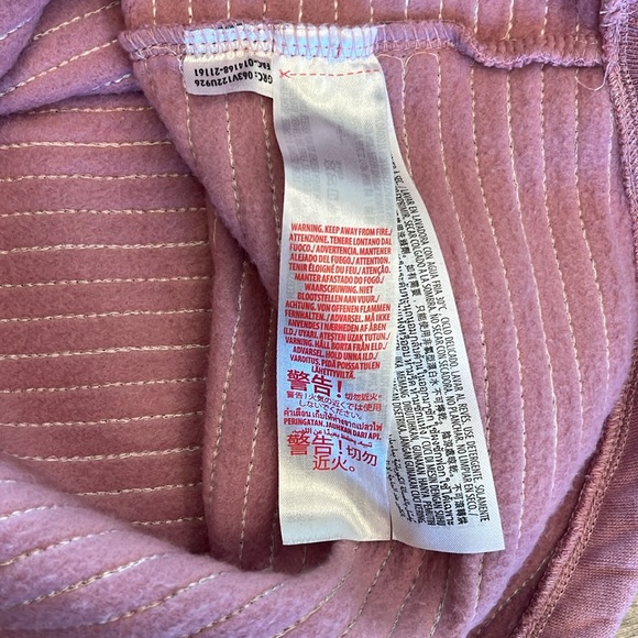 Walt Disney World 50th spirit jersey lilac sequin sweatshirt limited and rare - Picture 8 of 12